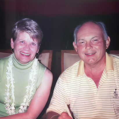 Oakwood Schools Foundation - Paige and Robert (Bob) Bartlett, Jr., Memorial Scholarship Image